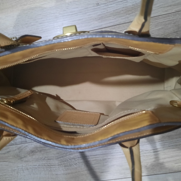 Coach bag - Picture 8 of 10